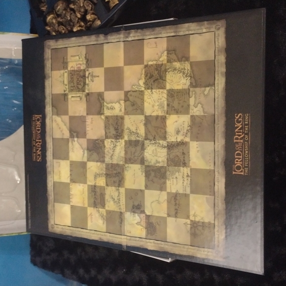 Lord of the Rings chess set - Picture 7 of 9